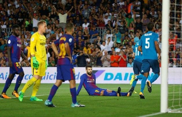 Real Madrid sacó ventaja al sorprender a Barcelona