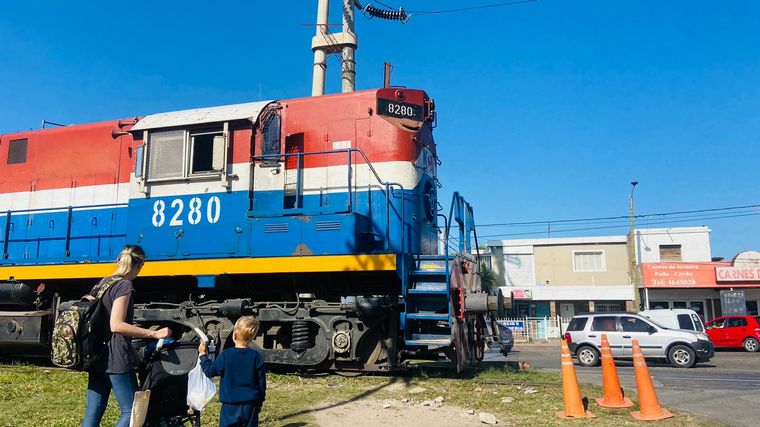 FOTO: Un tren embistió a un peatón en Córdoba.