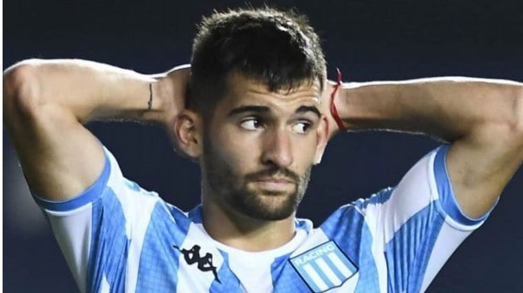 Benjamín Garré jugando en Racing.