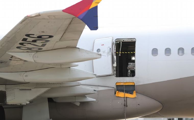 FOTO: El Airbus A321 de Korean Air involucrado en el incidente. (Foto: EFE/La Nación)