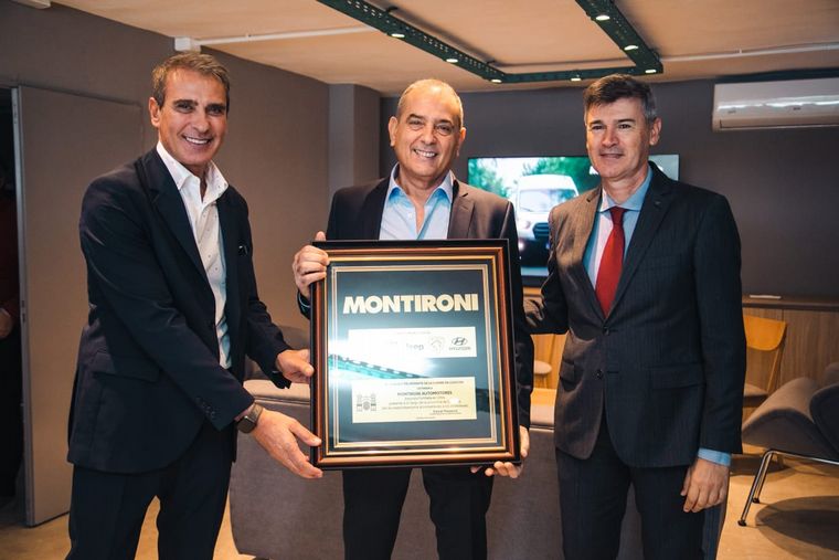 FOTO: Nuevo concesionario de Montironi Ford en Villa María y oficinas en Córdoba
