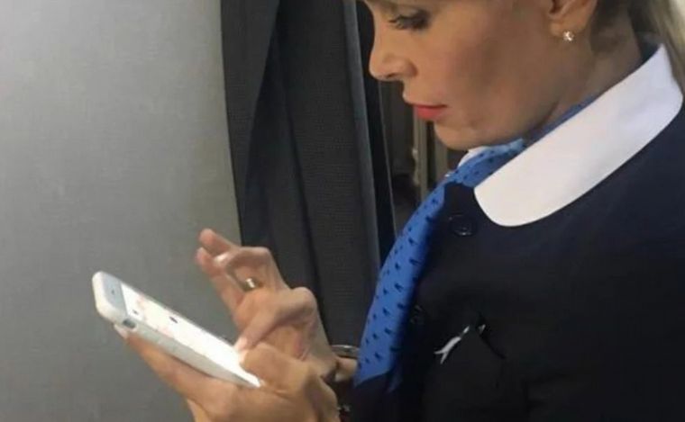 FOTO: Daniela Carbone, la azafata de Aerolíneas Argentinas 