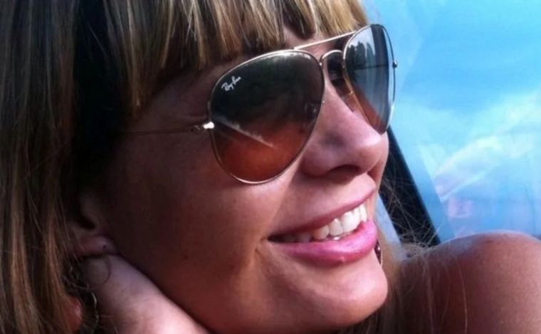 FOTO: Daniela Carbone, la azafata de Aerolíneas Argentinas 