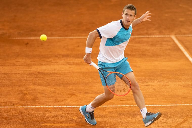 Diego schwartzman durante el partido frente a Nuno borges en Roland Garros.