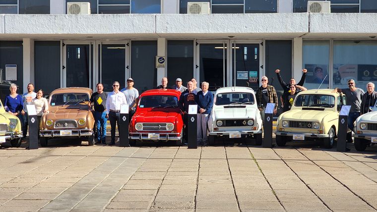 FOTO: 60° aniversario del inicio de la fabricación del Renault 4 en Santa Isabel