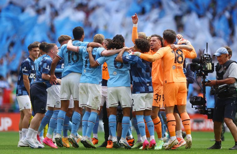 FOTO: Manchester City se coronó campeón de la FA Cup.