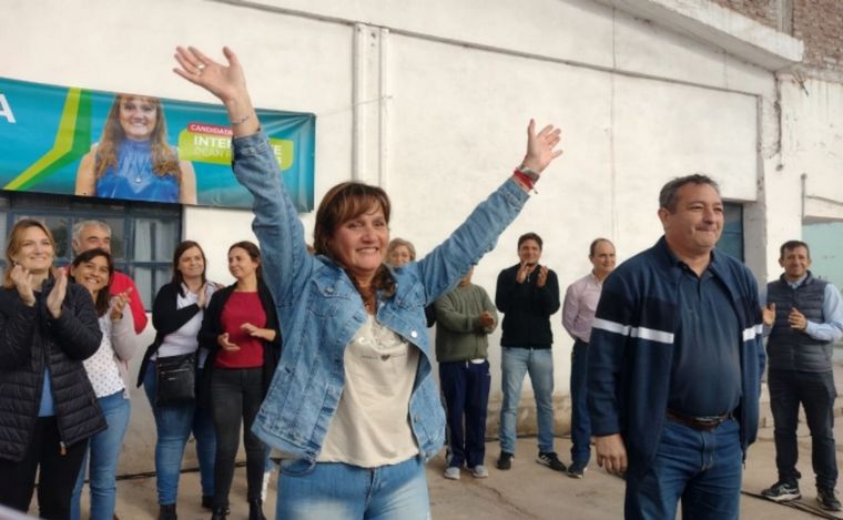 FOTO: Histórico: Andrea Nievas será la primera mujer intendente de Deán Funes