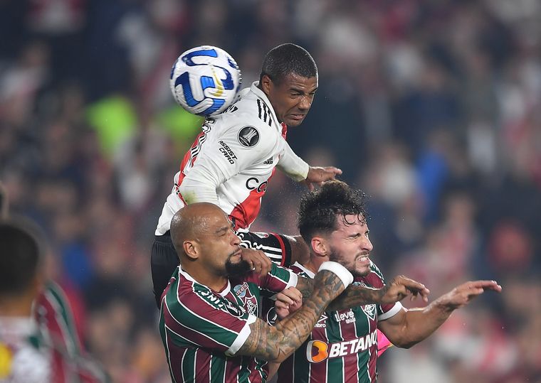 FOTO: River-Fluminense, un duelo clave.