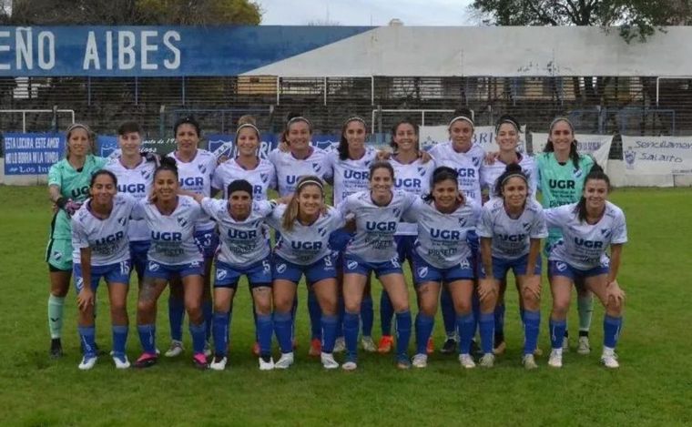 FOTO: Argentino de Rosario comenzó a disputar la Zona Campeonato con derrota ante San Luis.