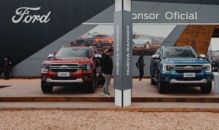 Los usuarios de la “Raza Fuerte”, conocieron la Nueva Ford Ranger en Agroactiva.