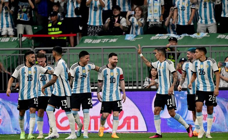 FOTO: La selección argentina venció a Australia en el primer partido de fecha FIFA en junio