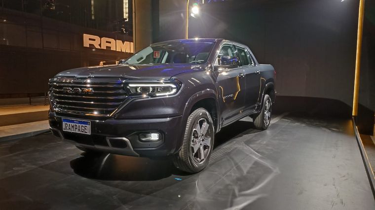 Primer vehículo fabricado en Sudamérica en recibir el motor Hurricane 4.