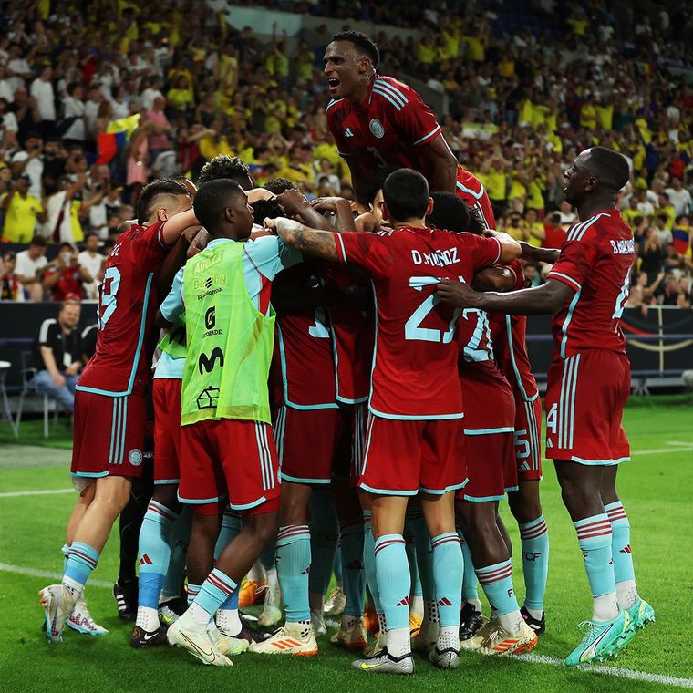 FOTO: Colombia logró un triunfazo en Alemania (Foto: @FCFSeleccionCol)