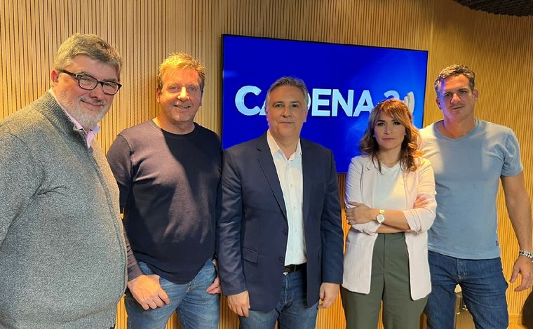 Martín Llaryora, en Cadena 3.