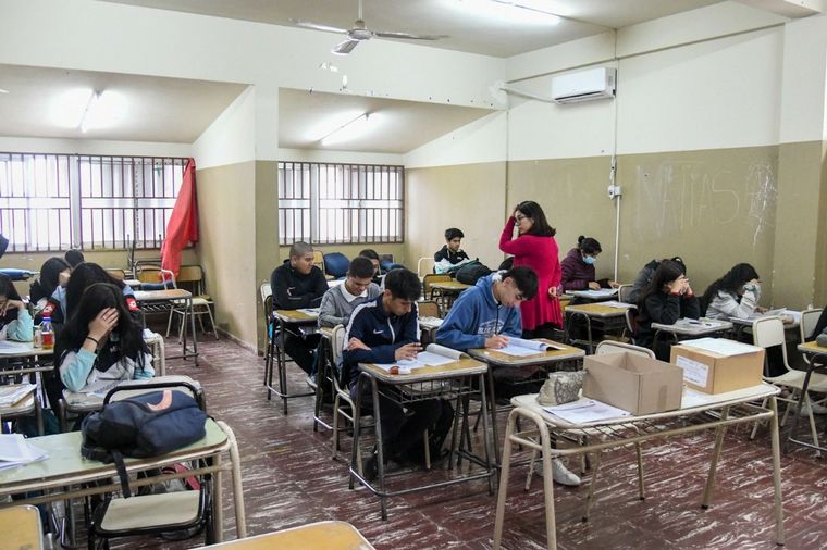 El lunes 26 habrá actividad escolar en Córdoba