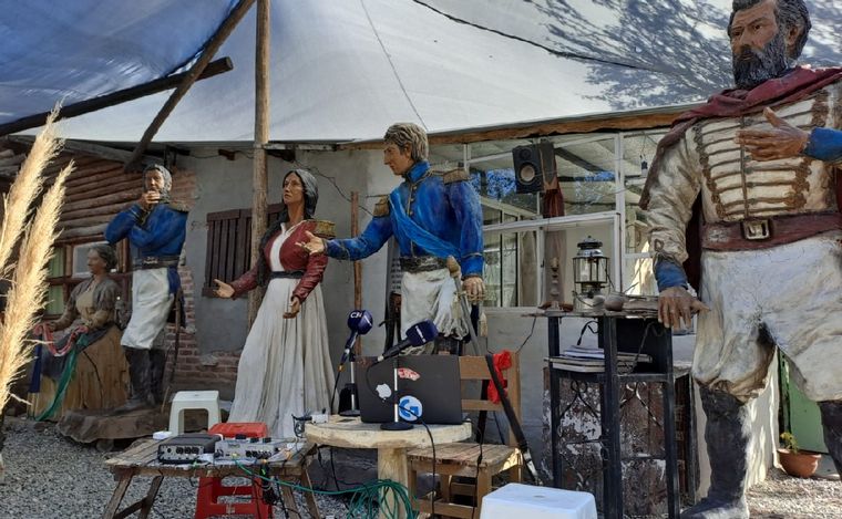 Héroes Paseo Cultural estrena una escultura en homenaje a Messi. (Foto: Rául Monti)