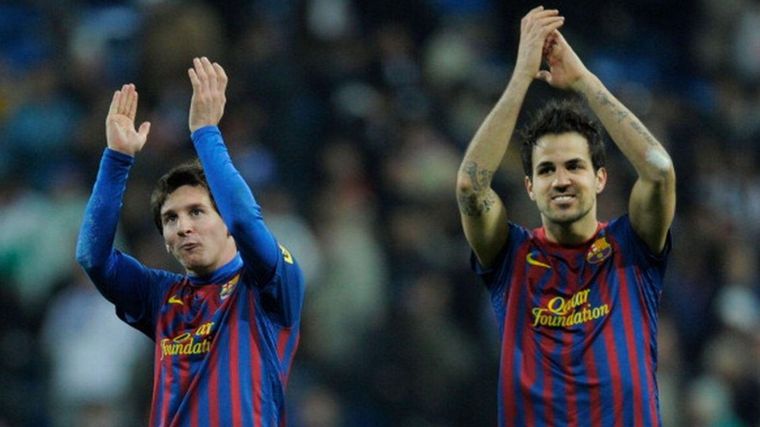 FOTO: Messi y Fábregas jugaron juntos en el Barcelona (Foto:Depor)