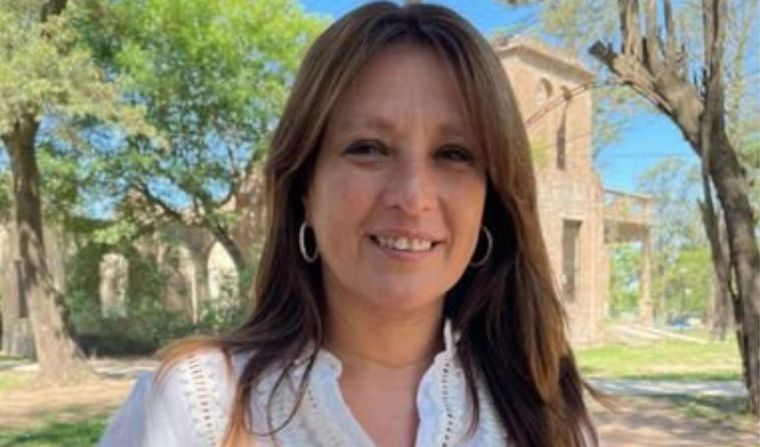 Paola Nanini, la vencedora de los comicios caroyenses.  