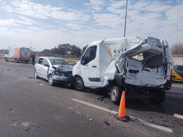 Choque múltiple en Circunvalación de Córdoba.