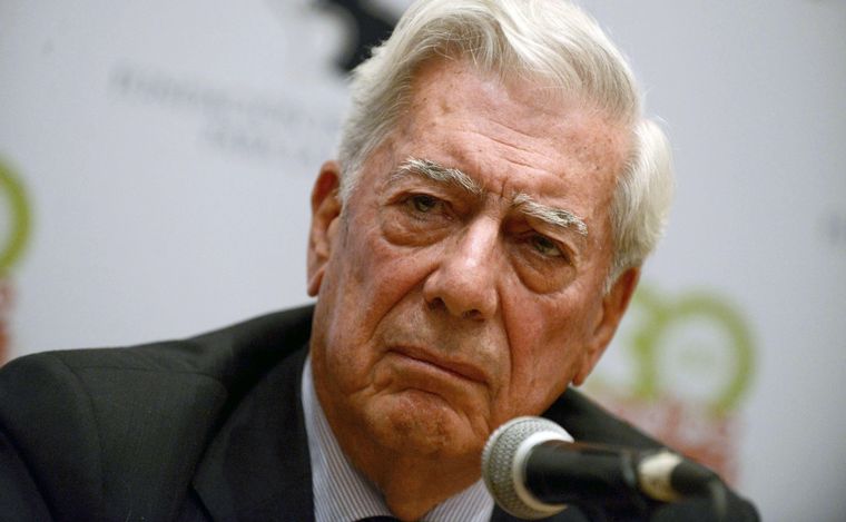 FOTO: Mario Vargas Llosa.
