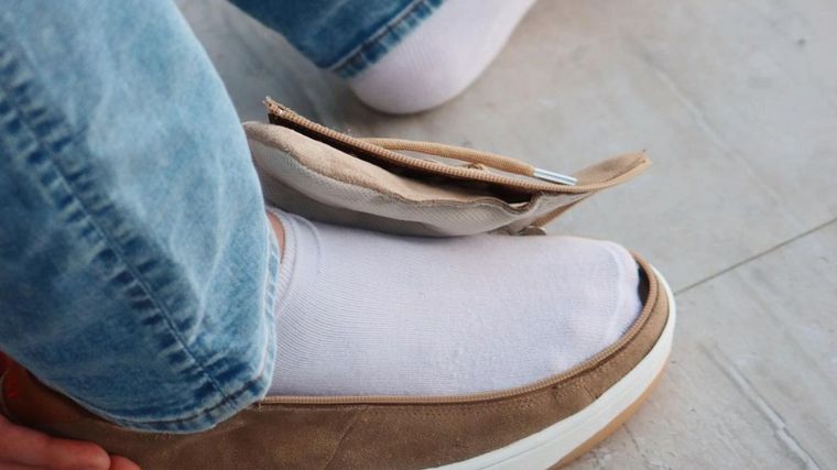 Las zapatillas de "Nuni Smile"  (Foto: @nuni.smile.ok)