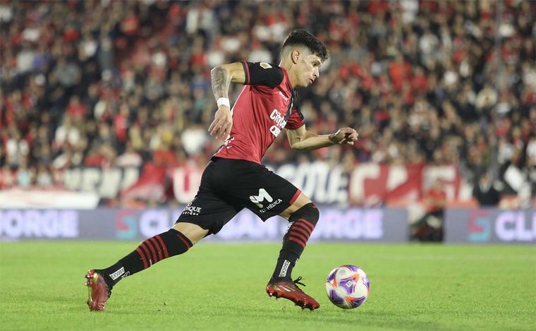 Newell's vs. Gimnasia. Fecha 22 de la Liga Profesional de Fútbol 2023. 