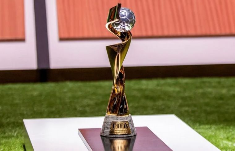 El trofeo del Mundial femenino (Foto: Reuters)