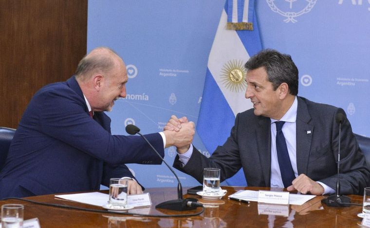 Massa anunció junto a Perotti puesta en marcha del programa de Impulso Tambero.