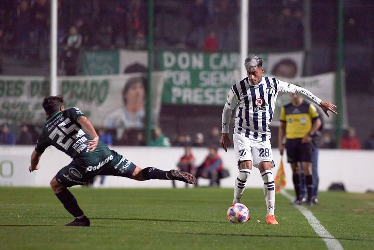 FOTO: Sarmiento vs Talleres