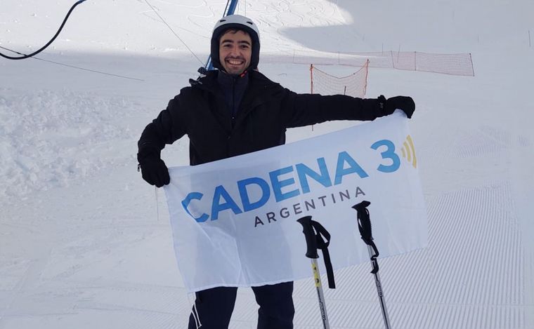 FOTO: Lucas Correa en el Operativo Invierno: Cuánto sale esquiar en Esquel 