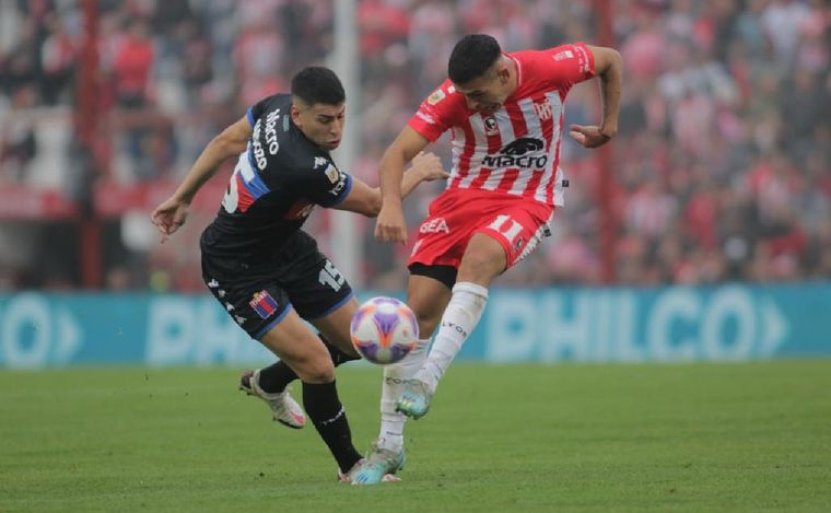 "La Gloria" cayó 1-0 ante Tigre en Alta Córdoba. (Foto: Daniel Cáceres/Cadena 3)