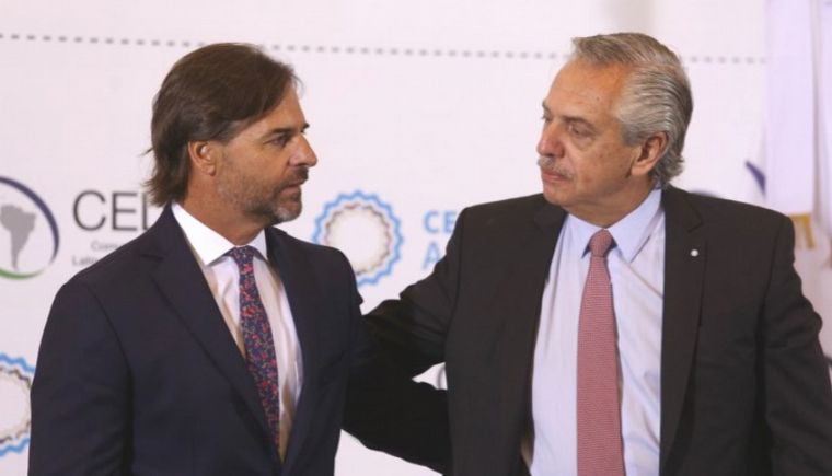 Lacalle Pou le respondió a Alberto por sus dichos sobre la sequía en Uruguay