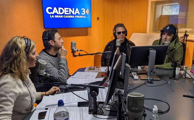 Los Fundamentalistas del Aire Acondicionado se preparan para su show en Jesús María.