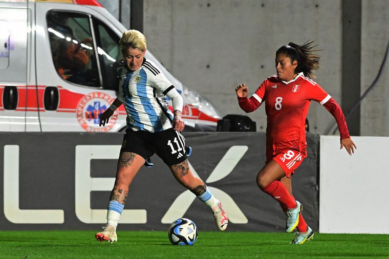 FOTO: El seleccionado femenino argentino se despidió del público en San Nicolás.