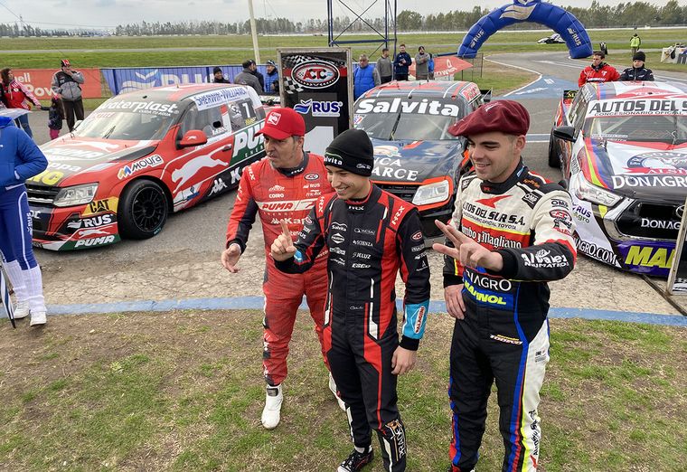 Mazzacane (2°), Ciantini (1°) y Todino (3°), la clasificación en La Plata.