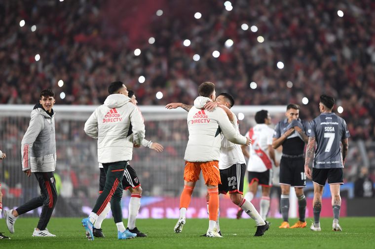 Los festejos de los jugadores de River