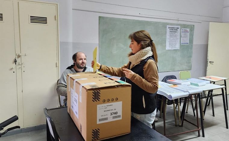 Santa Fe elige en las PASO sus candidatos a gobernador y otros cargos.