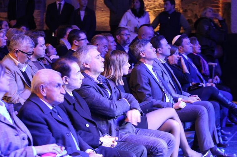 La ceremonia en el Teatro Comedia de la ciudad de Córdoba.