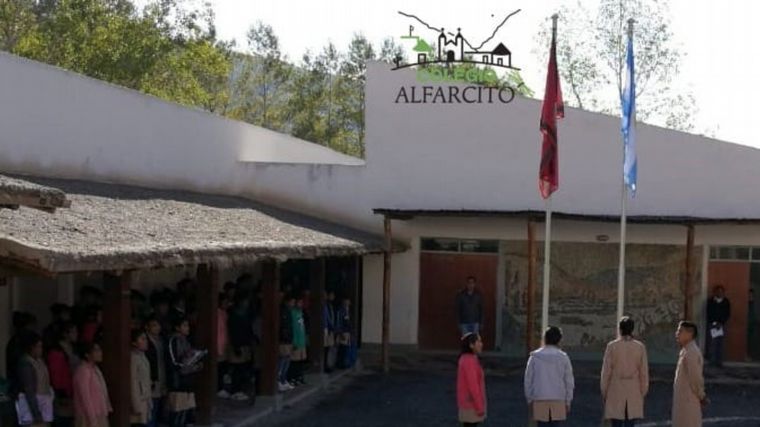 Fue inhabilitado de por vida para cargos públicos, pero ahora será candidato