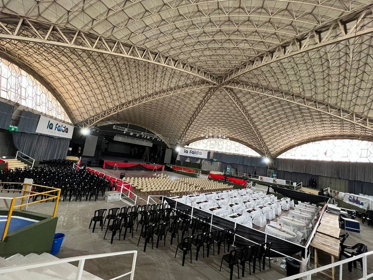 Siempre Juntos transmitió desde La Falda por el Festival de Tango