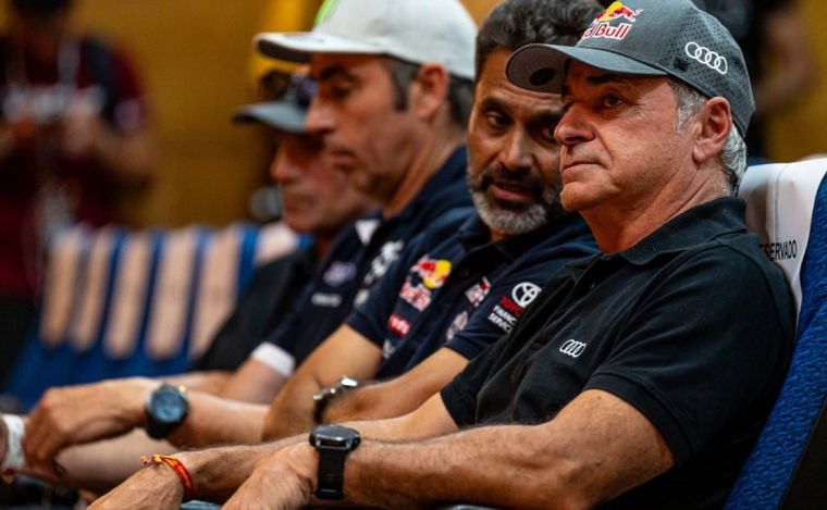 FOTO: Sainz, Al Attiyah, Roma, Peterhansel, las figuras del Dakar están en la Baja Aragón