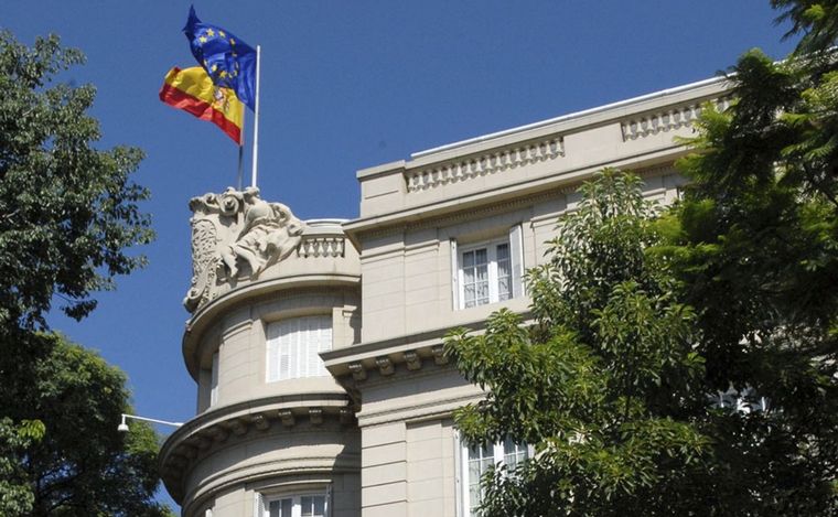 Elecciones claves en España: ya votaron 25 mil españoles en Argentina