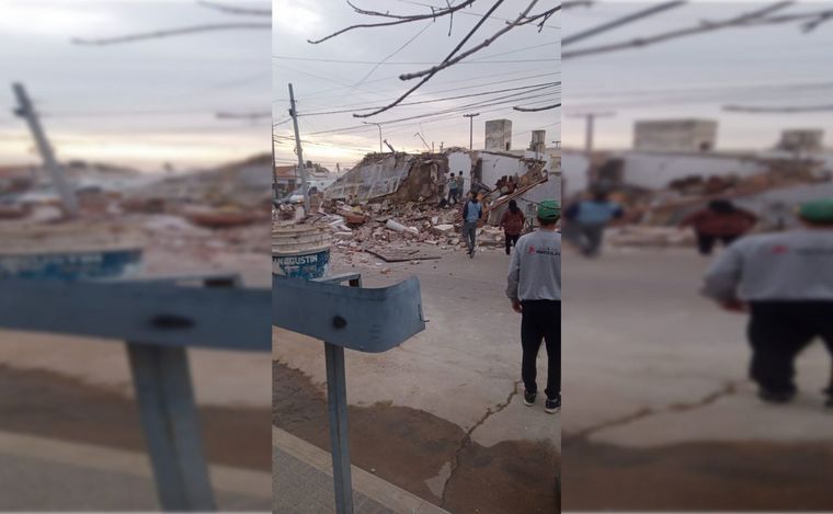 FOTO: Se derrumbó una vivienda en Oliva tras una explosión: al menos un herido