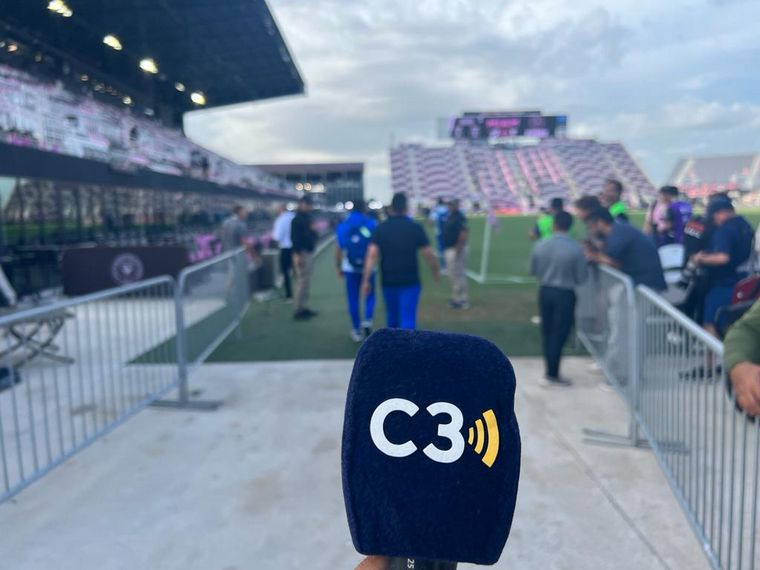 Cadena 3 en el debut oficial de Leo Messi en el Inter Miami
