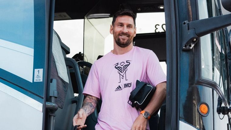 Messi llegando a su primer partido con el Inter Miami. (Foto:@Messismo10)