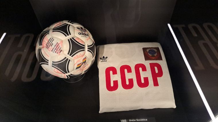 Legends guarda 6000 reliquias relacionadas al fútbol.