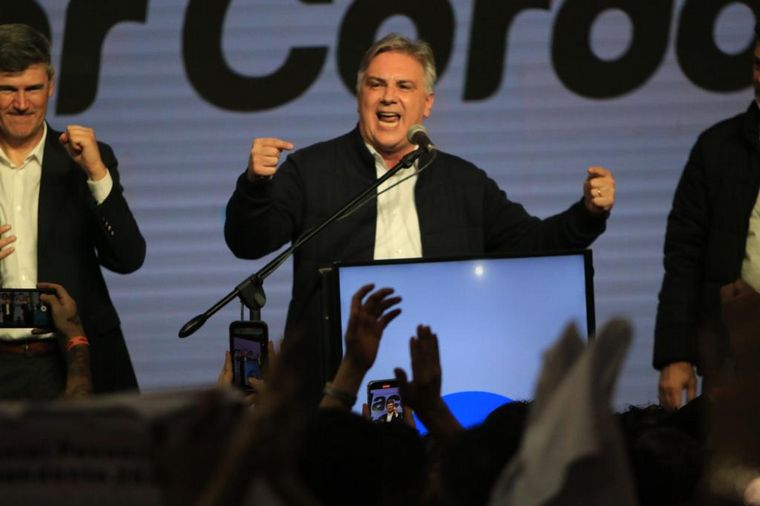 Martín Llaryora celebró el triunfo de Hacemos Unidos por Córdoba en la capital.