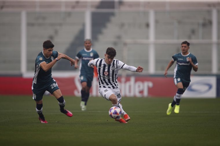 FOTO: Valentín Depietri, titular en la 