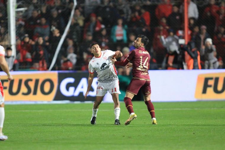 Instituto-Lanús, un duelo intenso.