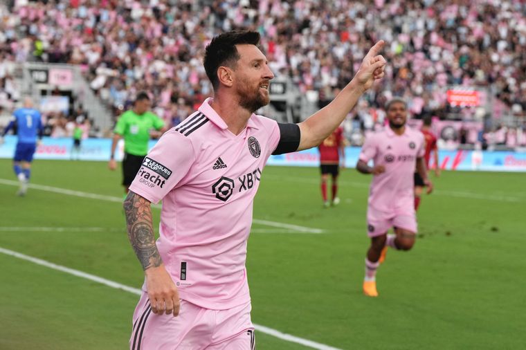 Con doblete de Messi, Inter Miami goleó al Atlanta United y sigue a paso firme